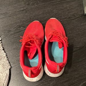 Nike Rosheruns size 10.5